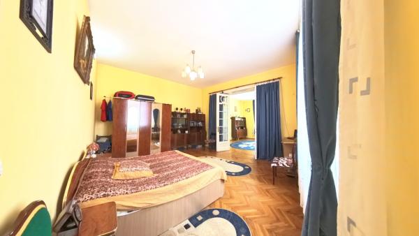 2 camere in vila / Aproape de Parcul Carol