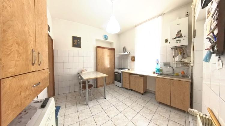 2 camere in vila / Aproape de Parcul Carol