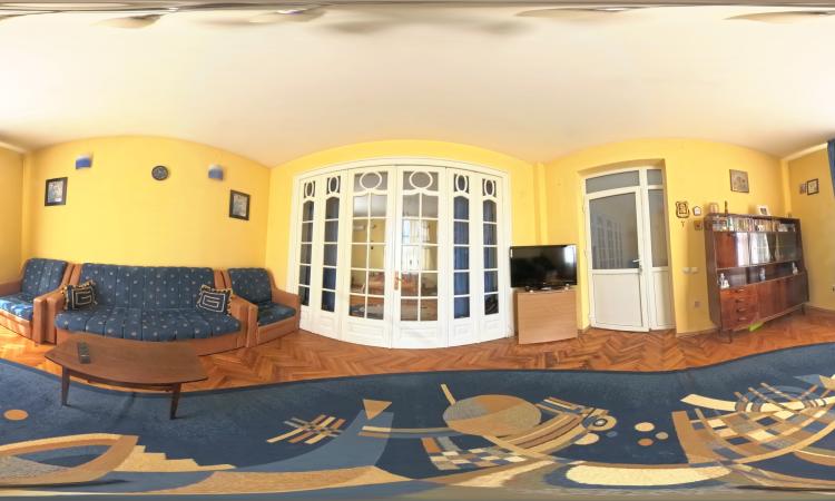 2 camere in vila / Aproape de Parcul Carol