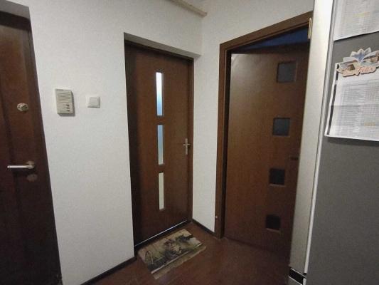 Apartament cu 3 camere decomandat, Piața Doina – Poziție excelentă
