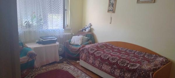 Apartament 4 camere Dacia