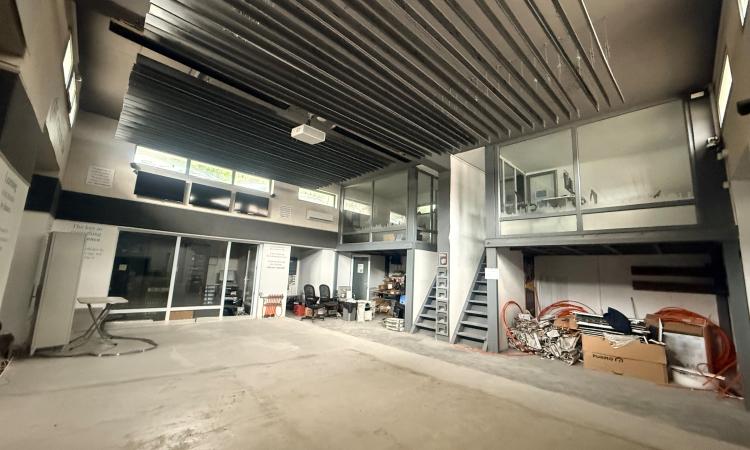 Spatiu birouri, 140 mp de închiriat - Cutitul de Argint
