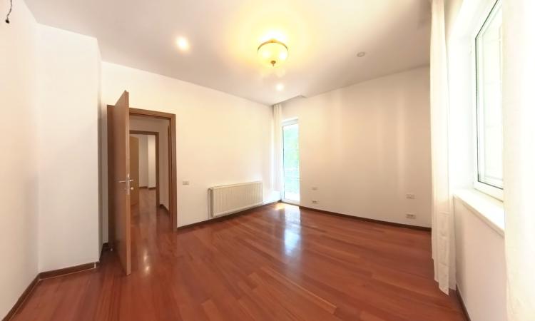 4 Camere Proprietate Exclusivista, Primaverii/Parcul Bordei/Dante Aligheri