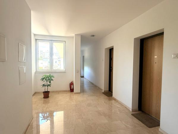 Duplex 2 camere de închiriat zona Moșilor