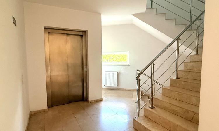 Duplex 2 camere de închiriat zona Moșilor