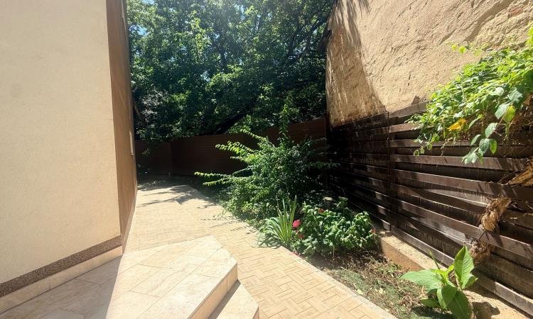Duplex 2 camere de închiriat zona Moșilor