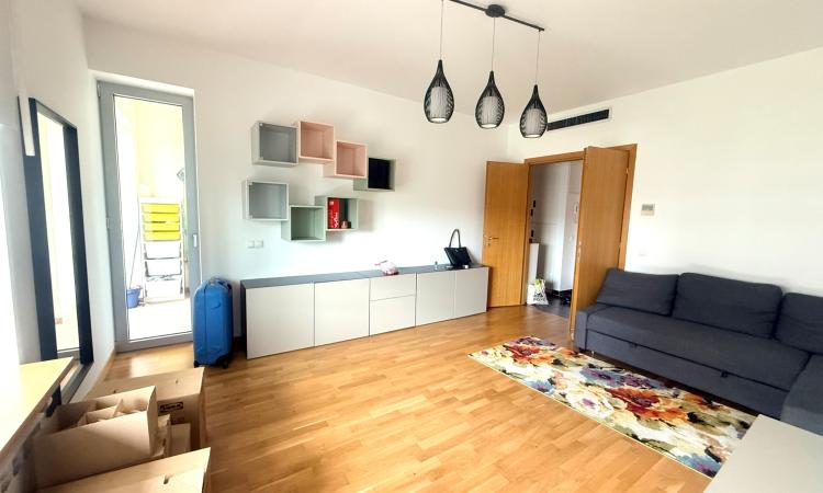 Apartament 2 camere de închiriat in Asmita Gardens