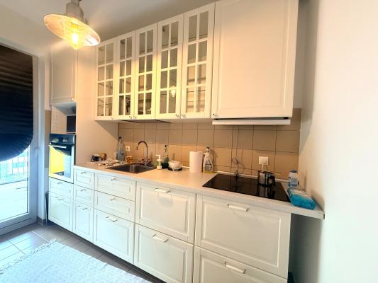 Apartament 2 camere de închiriat in Asmita Gardens