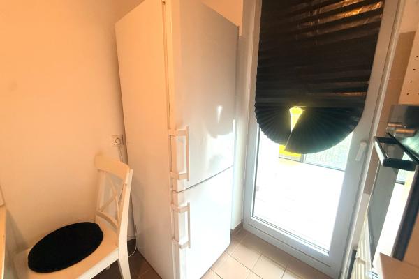 Apartament 2 camere de închiriat in Asmita Gardens