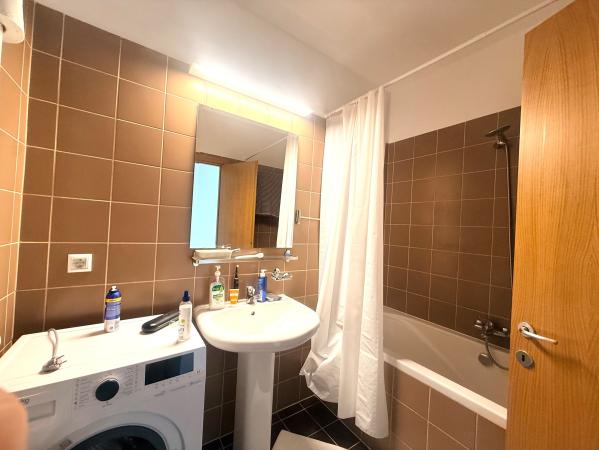 Apartament 2 camere de închiriat in Asmita Gardens