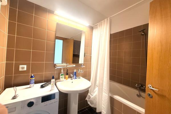 Apartament 2 camere de închiriat in Asmita Gardens