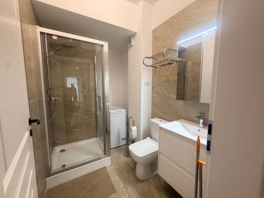 Apartament 2 camere de închiriat zona Decebal-Alba Iulia