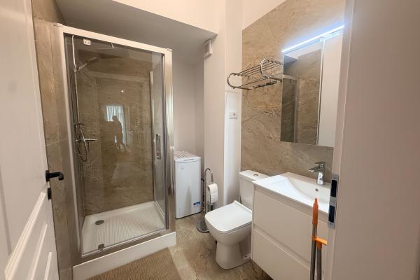Apartament 2 camere de închiriat zona Decebal-Alba Iulia