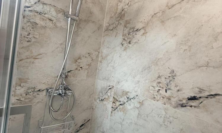 Apartament 2 camere de închiriat zona Decebal-Alba Iulia