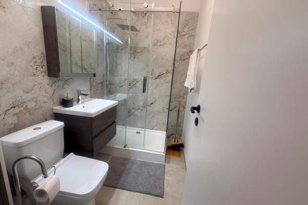 Apartament 2 camere de închiriat zona Decebal-Alba Iulia