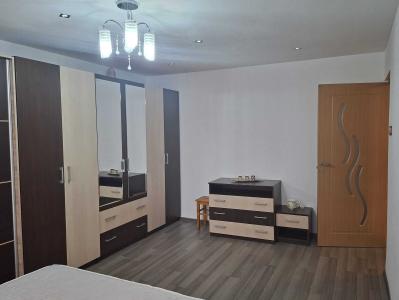 Apartament 2 camere decomandat de vânzare – Zonă Lidl, Str. Mureș | Complet mobilat și utilat | Bloc anvelopat