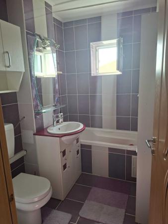 Apartament 2 camere decomandat de vânzare – Zonă Lidl, Str. Mureș | Complet mobilat și utilat | Bloc anvelopat