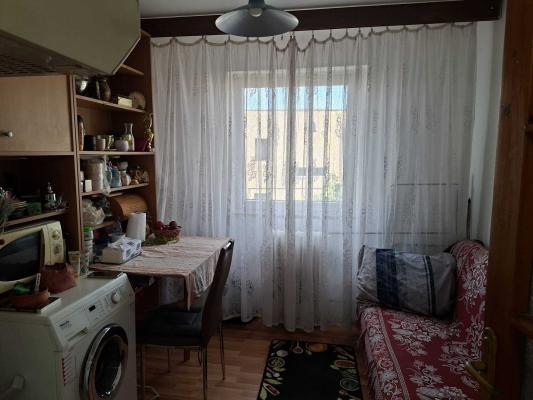 2 camere, decomandat – Zona Buziașului | Ideal pentru locuit sau investiție