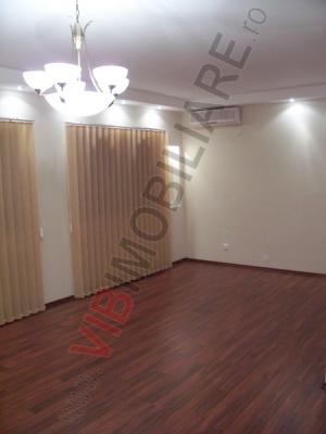 DOROBANTI -TELEVIZIUNE - 3 camere lux - 110 mp - nemobilat