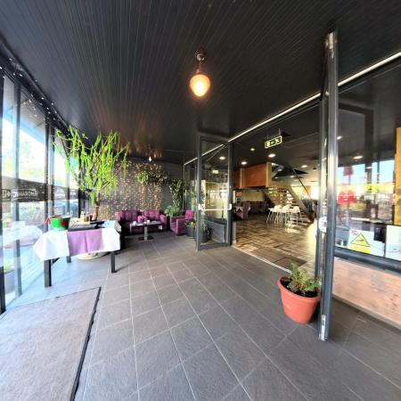 Spațiu Comercial - Afacere - De Vanzare - Militari Residence
