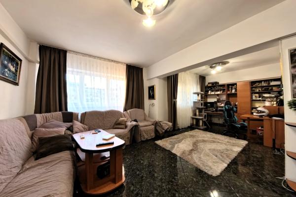 3/4 Camere - Metrou Păcii - Bloc anvelopat