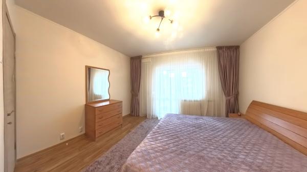 3 Camere, 2 locuri de parcare/Calea Vitan Aproape de Mall si Metrou