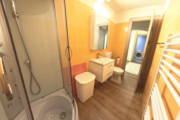 3 Camere, 2 locuri de parcare/Calea Vitan Aproape de Mall si Metrou