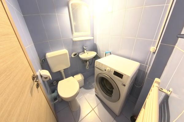 3 Camere, 2 locuri de parcare/Calea Vitan Aproape de Mall si Metrou