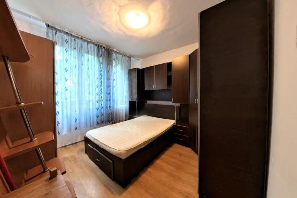 3 Camere - Etaj Intermediar - Râul Doamnei