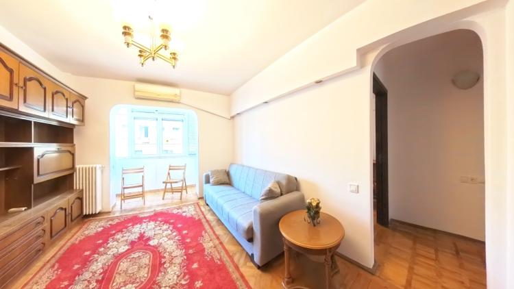 3 camere de3 inchiriat /Piata Kogalniceanu