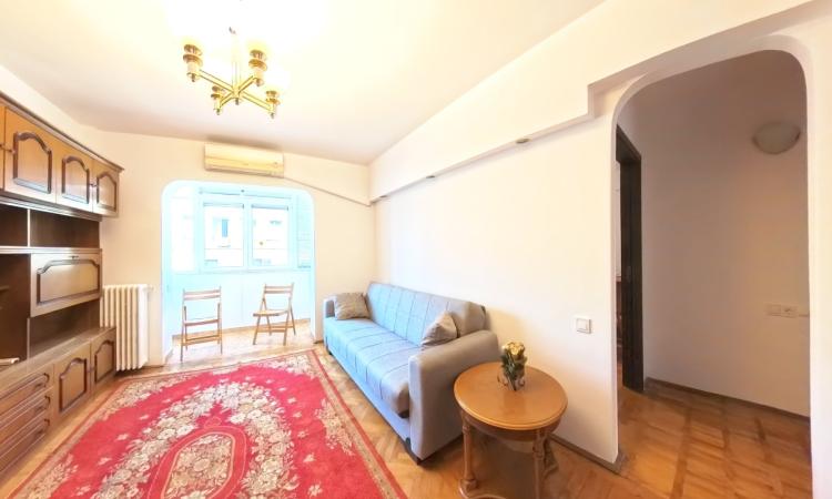 3 camere de3 inchiriat /Piata Kogalniceanu