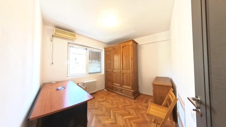 3 camere de3 inchiriat /Piata Kogalniceanu