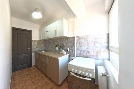 3 camere de3 inchiriat /Piata Kogalniceanu