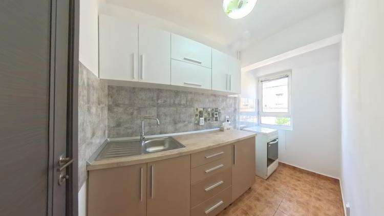 3 camere de3 inchiriat /Piata Kogalniceanu