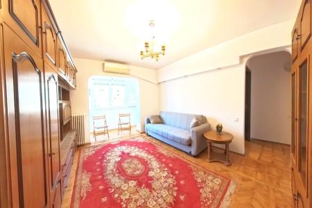 3 camere de3 inchiriat /Piata Kogalniceanu