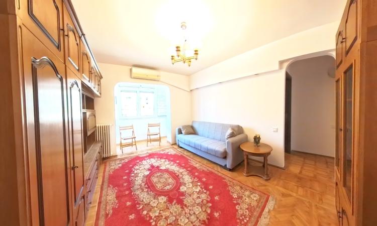 3 camere de3 inchiriat /Piata Kogalniceanu