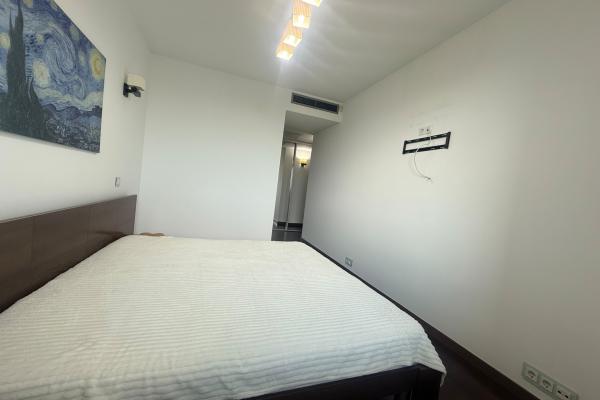 Apartament 2 camere de închiriat + loc de parcare Asmita Gardens