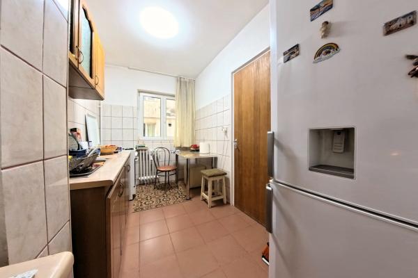 3 Camere - Râul Doamnei - Balcon Spațios