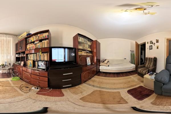 3 Camere - Râul Doamnei - Balcon Spațios