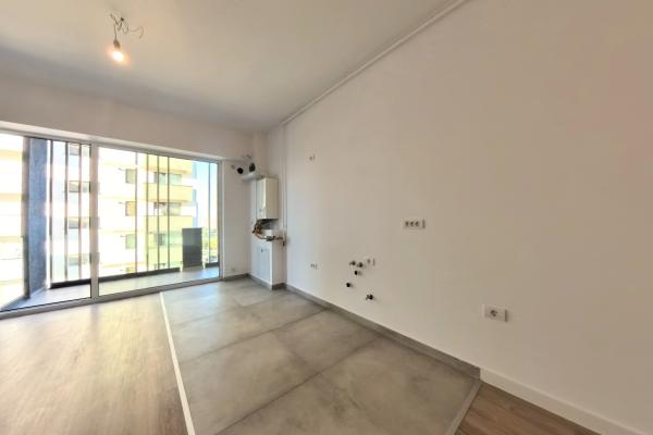 Comision 0 - 2 Camere - Como Park Residence