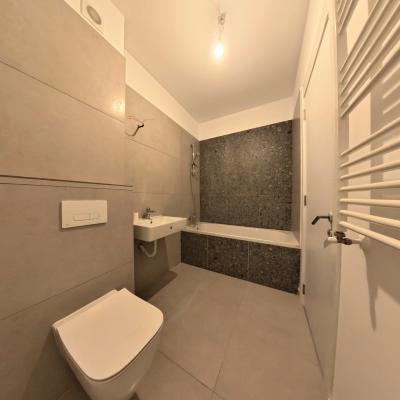 Comision 0 - 2 Camere - Como Park Residence