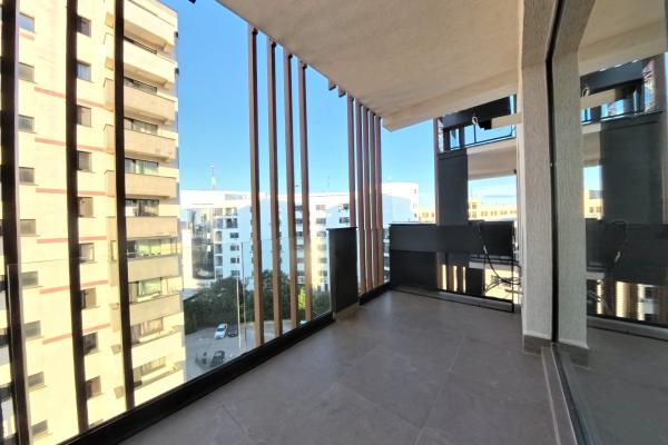 Comision 0 - 2 Camere - Como Park Residence