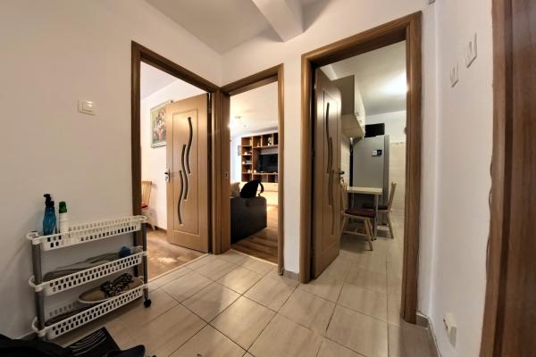 2 Camere - Parter - Renovat - Piața Moghioroș