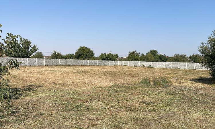 Oportunitate de investiție – Teren intravilan în localitatea Parța