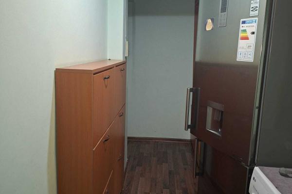 Apartament cu 2 camere, semidecomandat, situat în zona Șagului