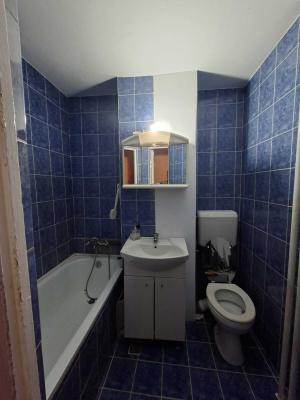 Apartament 3 camere | Etaj 2 | Calea Șagului | Boxă | Locație excelentă