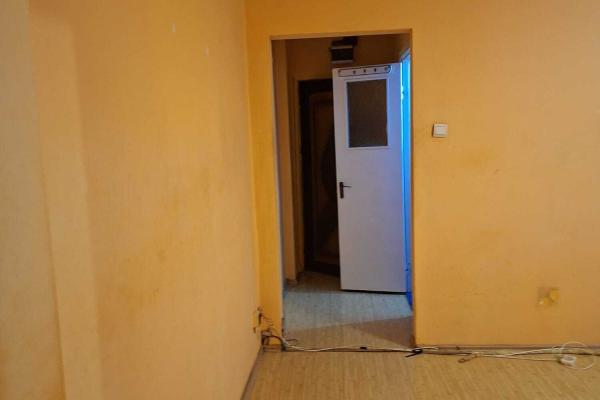 Apartament 3 camere | Etaj 2 | Calea Șagului | Boxă | Locație excelentă