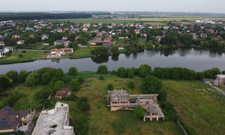 Corbeanca - Teren intravilan cu 88mp deschidere la lac