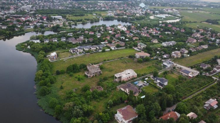 Corbeanca - Teren intravilan cu 88mp deschidere la lac