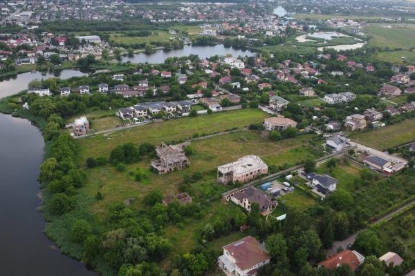 Corbeanca - Teren intravilan cu 88mp deschidere la lac